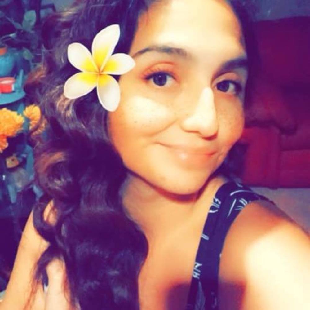 Meet your Posher, Felizia
